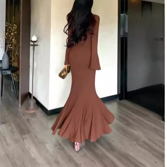 Sukienka francuska slim fit – elegancki krój