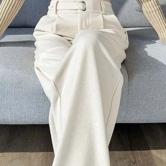 Spodnie wide-leg w kolorze kawy – smukła linia i elegancja