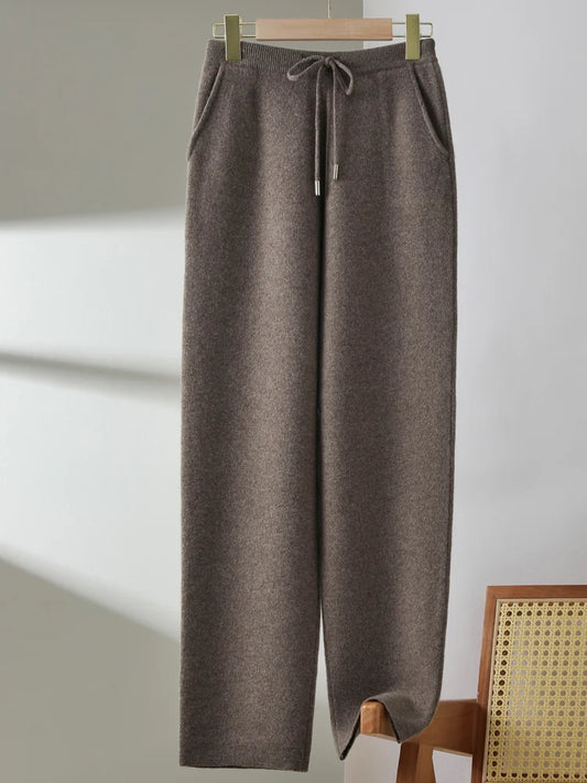 Wełniane spodnie z kieszenią – codzienny komfort