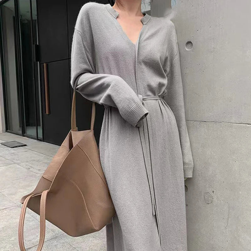 Wełniana sukienka lace-up – apricot