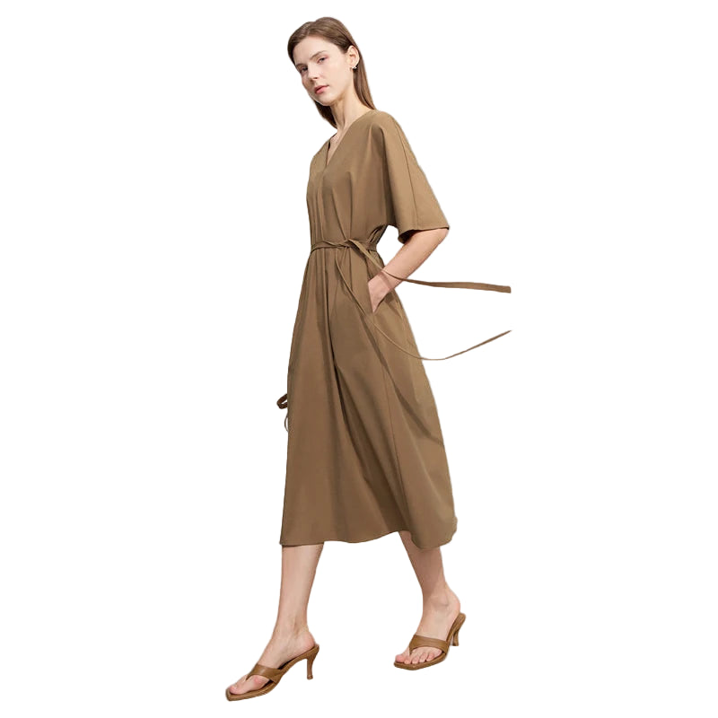 Sukienka Amii z dekoltem V