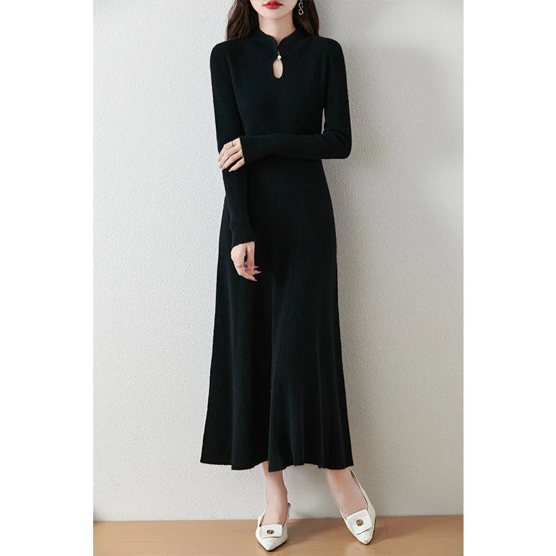 Czerwona sukienka wełniana slim fit