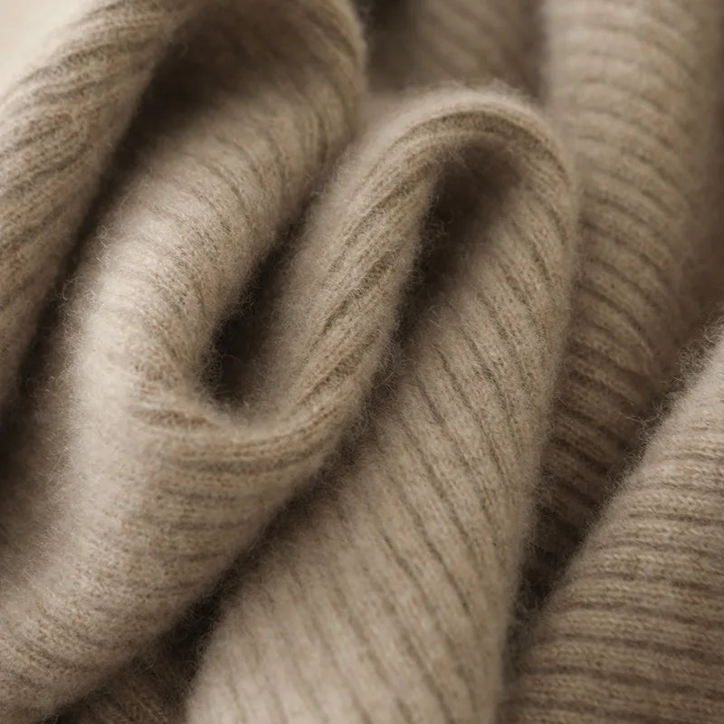 Czerwona sukienka wełniana slim fit